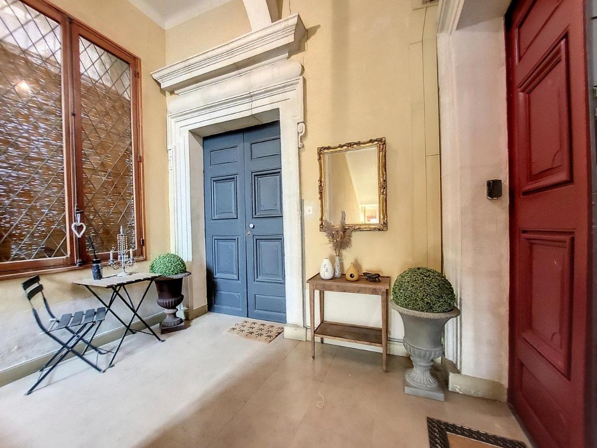 L'Antre Des Papes Apartment Avignon Bagian luar foto